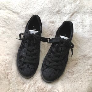 rag & bone $325 velvet low top lace up sneakers